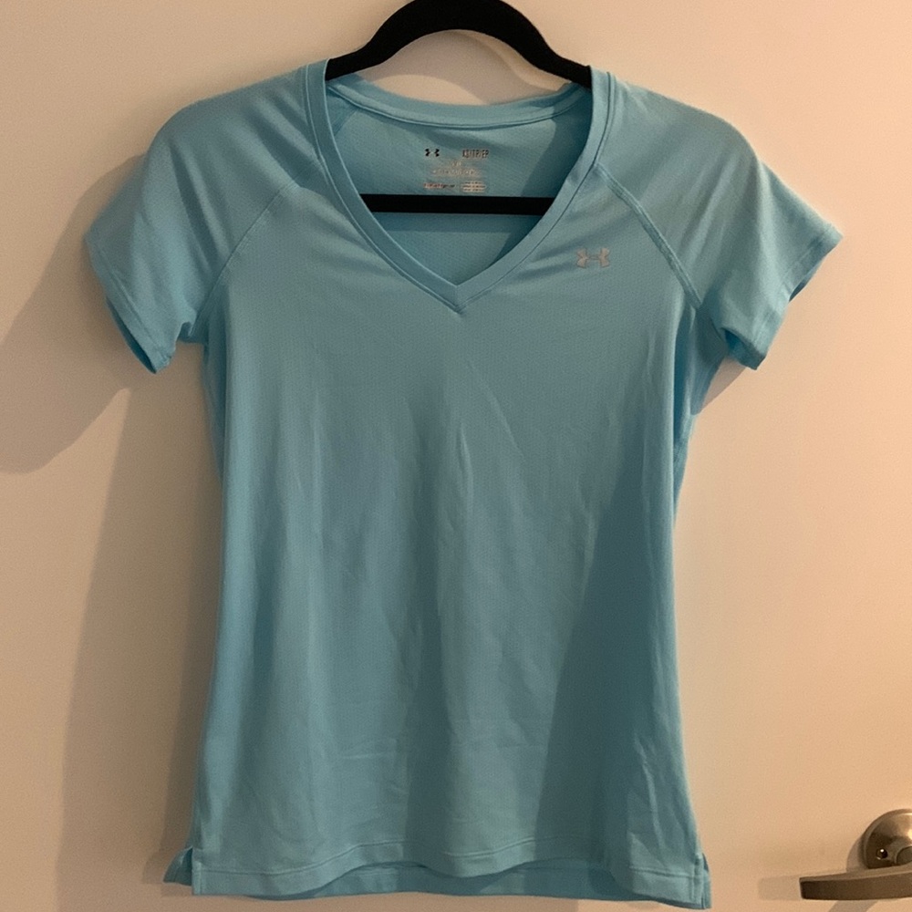 Underarmour blue workout tank top. XS. Worn once.